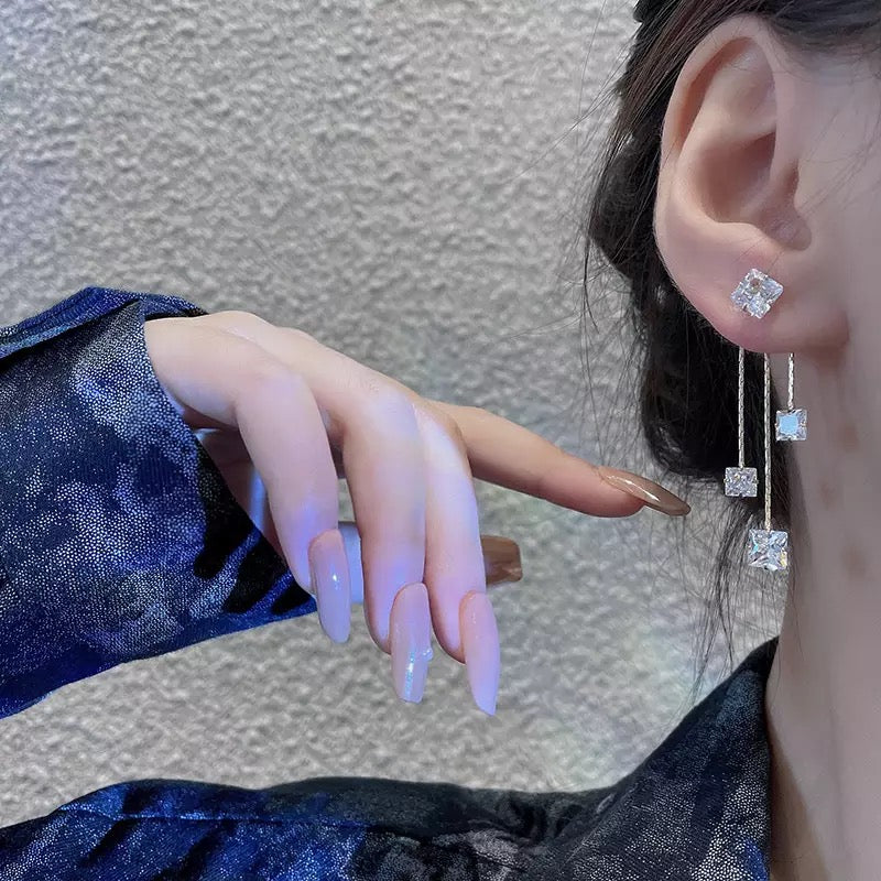 M&A Beauty Cool Long earrings for women