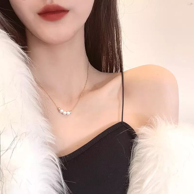 M&A Big Dream Catcher Pendant Necklace Gold Butterfly Pearl Necklace