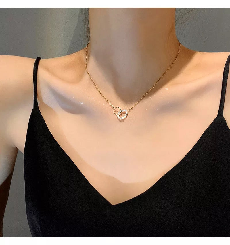 M&A Pearl Pendant Necklace Geometric Gold Plated Necklace